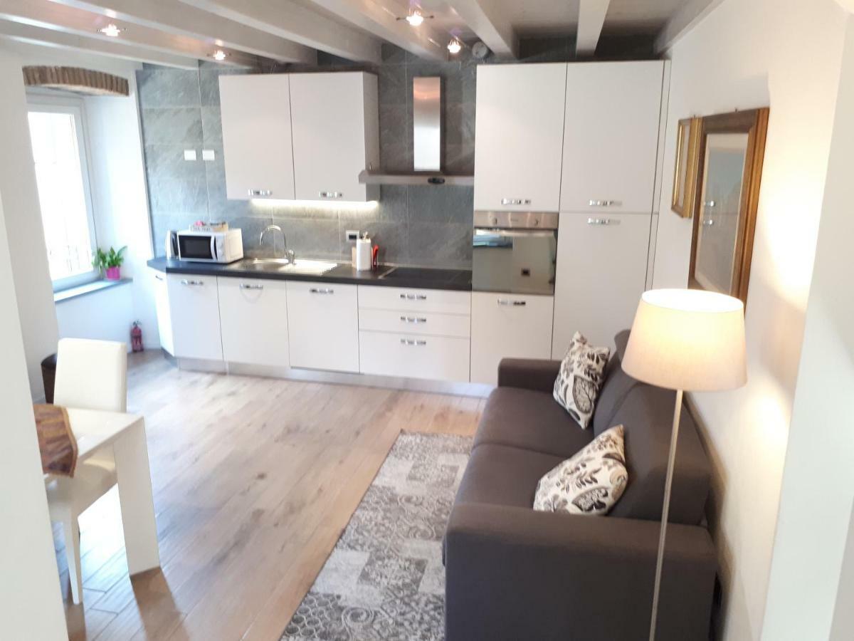 Apartamento Residenza Borgo Antico Monte Isola Exterior foto